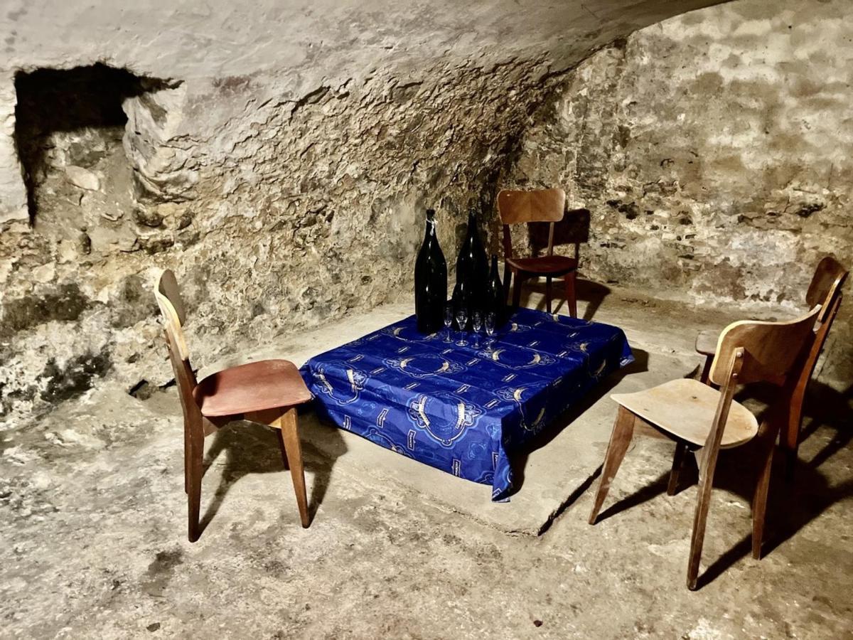 VerzenayAu Coeur Du Vignobleアパートメント エクステリア 写真
